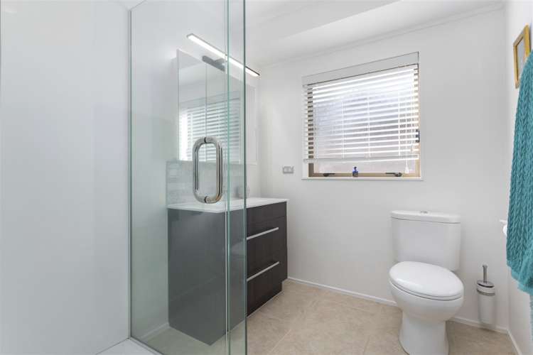 13 Gilford Place East Tamaki Heights_21