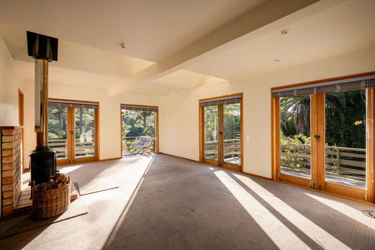 781 West Coast Road Oratia_13