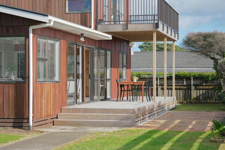 26 Reeves Street Waikanae Beach_19