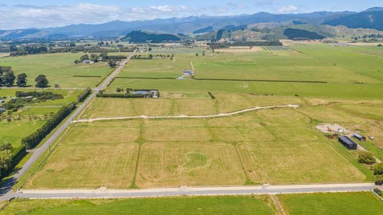 223 Kuku Beach Road and James Farm Lane Levin_13