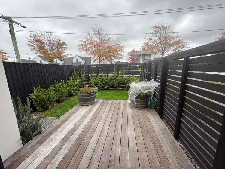  106 Canon Street Edgeware_16