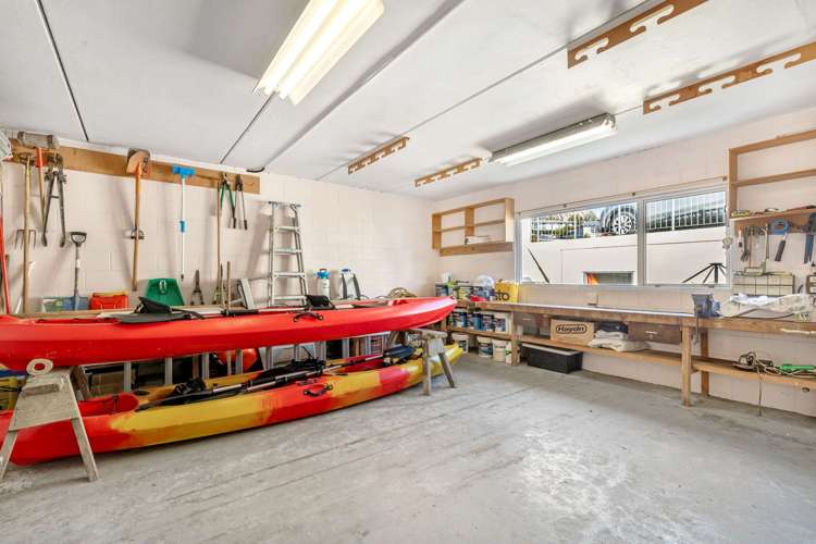 39 Waikawa Road Picton_25