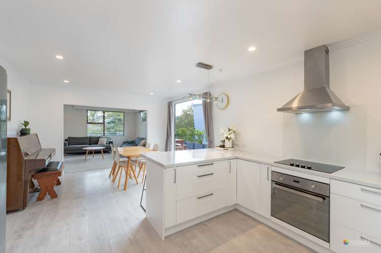 8 Chichester Drive Pinehaven_9