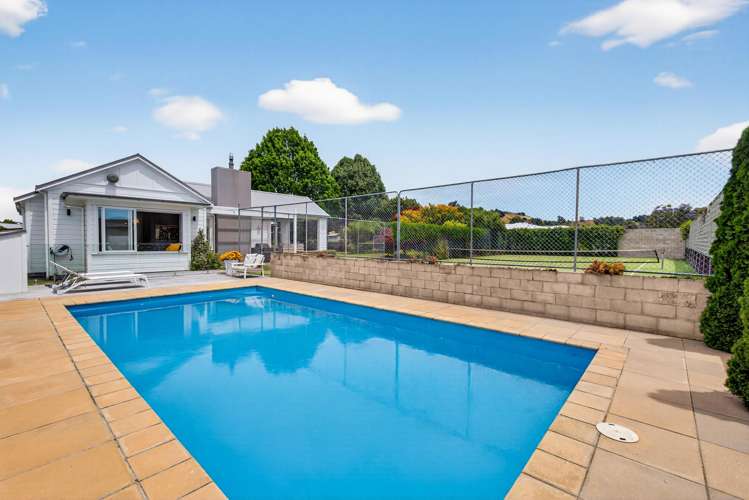 27 Neeve Road Taradale_34
