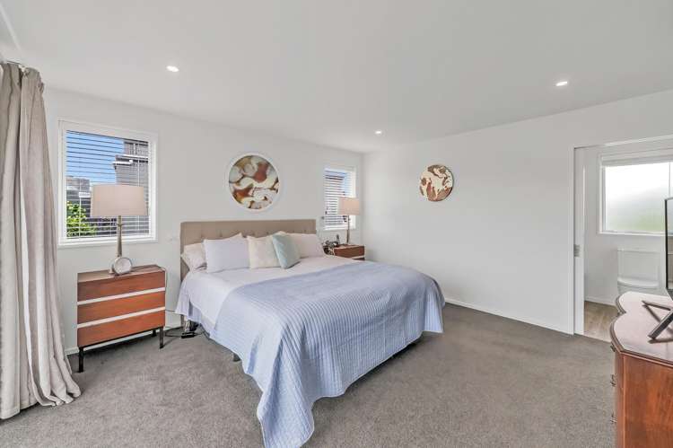 56 Verdeco Boulevard Lincoln_23