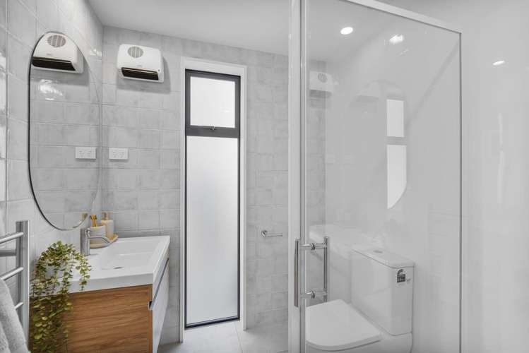 2/11 Donald Place St. Albans_15