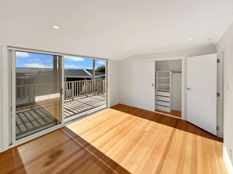  832 Whangaparaoa Road Manly_15
