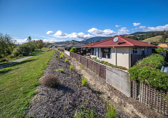 86b Kingsford Drive Stoke_1