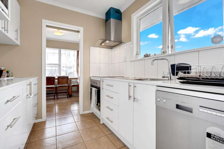 14 Tairere Crescent Rosehill_11