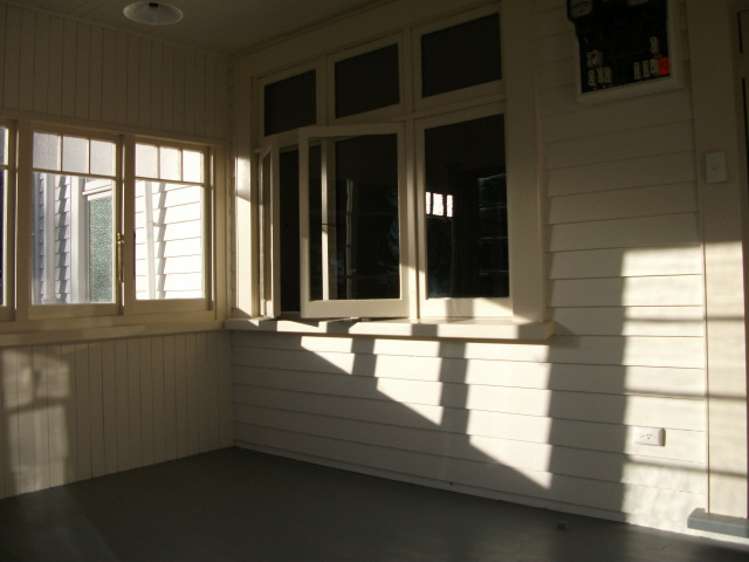 55 Manuka Street 10810_1