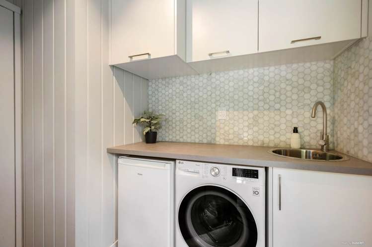 2/78 Malvern Road Morningside_16