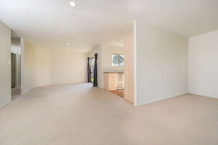 20 Chic Gardens Parakai_3