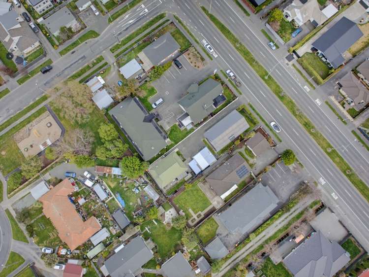 2/244 Main North Road Redwood_19