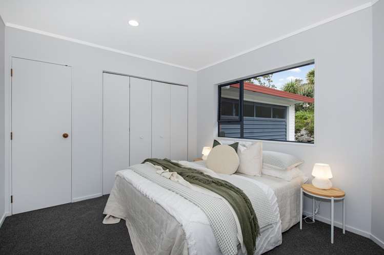 239 Old Parua Bay Road Abbey Caves_10