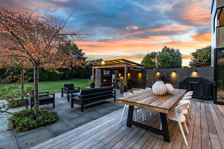 9 Walnut Avenue Strowan_42