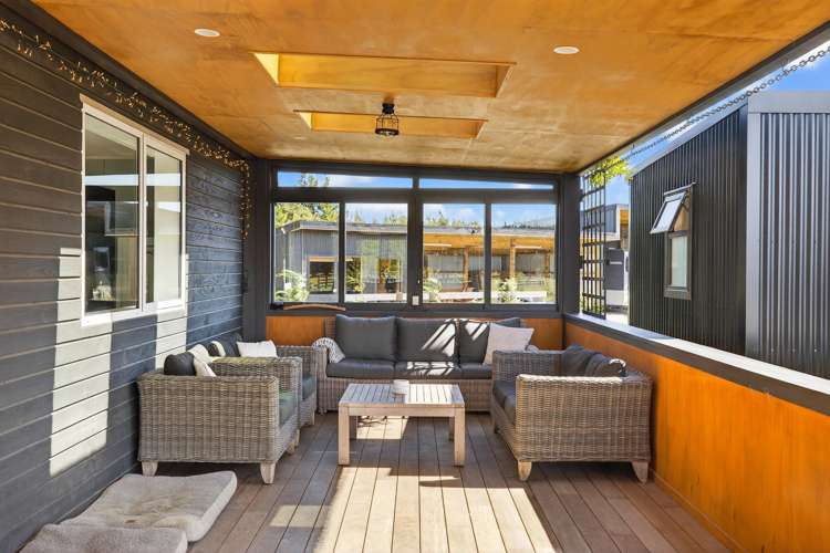 449 Ashley Road Cust_14