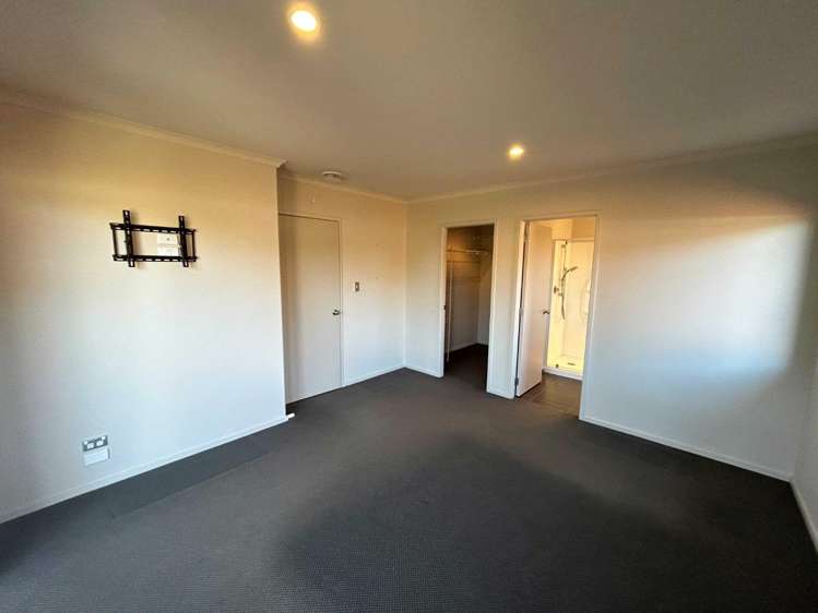 63 Carrington Drive 1131_8