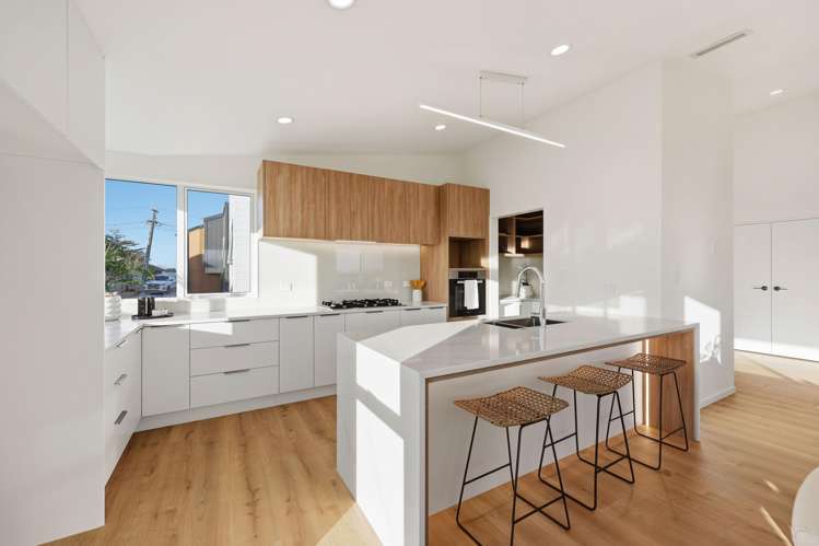 50 Bleakhouse Road Mellons Bay_10