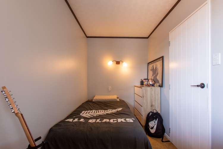 115 Guy Street Dannevirke_19