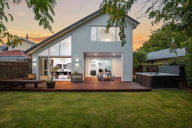 A Light-Filled Family Haven on 749sqm