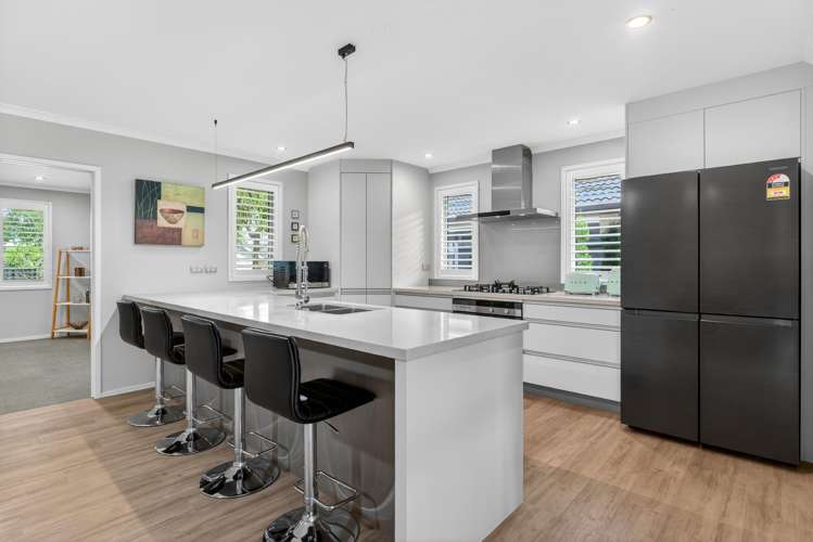 18 Lombardia Way Karaka_11
