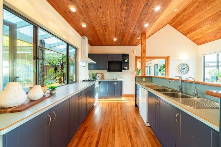 57 Octavius Road Peka Peka_11