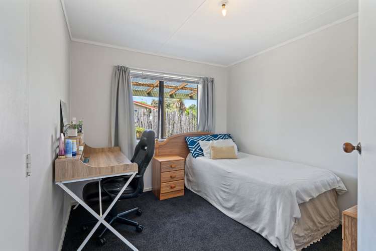 62 Atkinson Avenue Otaki Beach_10