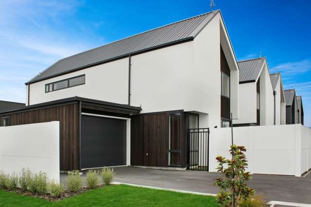 Three Double Bedroom Plus Study Home