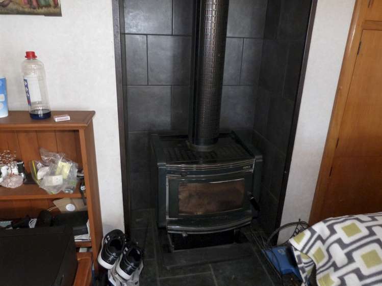 85 Cross Road Edendale_22