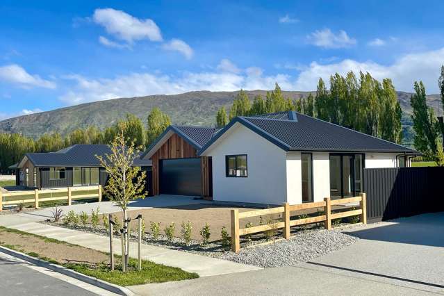 4 Applewood Place Wanaka_1