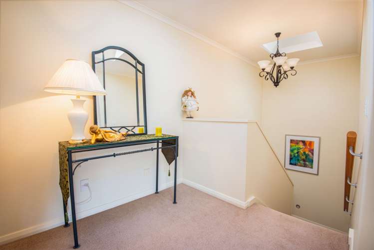 17 Orchard Grove East Taieri_12