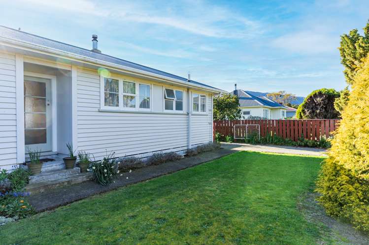 30 Karaka Street Tokomaru_15