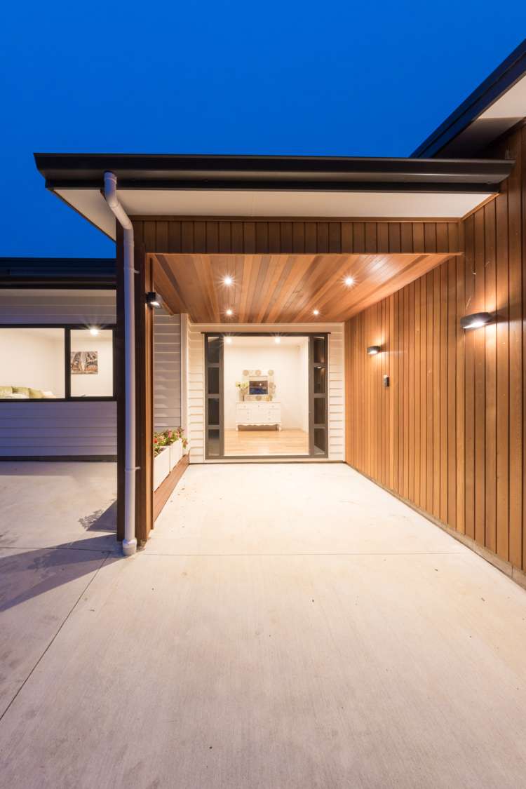 422 Redoubt Road Totara Park_29