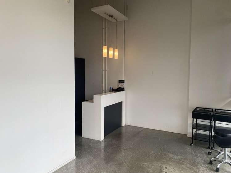 Unit 6, 83 Apollo Drive Rosedale_9