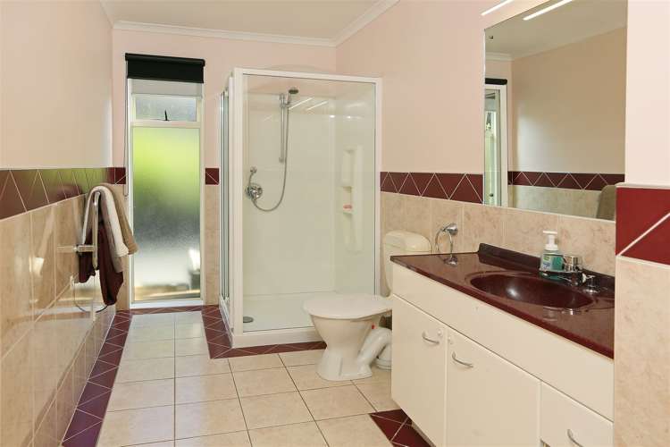 9 Chardonnay Rise Henderson_10