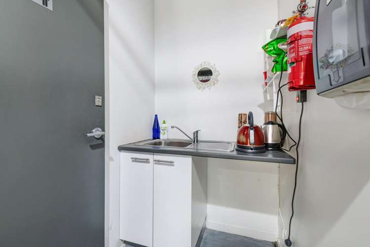 7G/20 Central Boulevard Silverdale_9