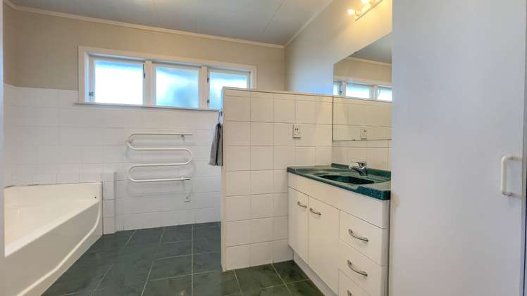 2 Bedford Crescent Matamata_20