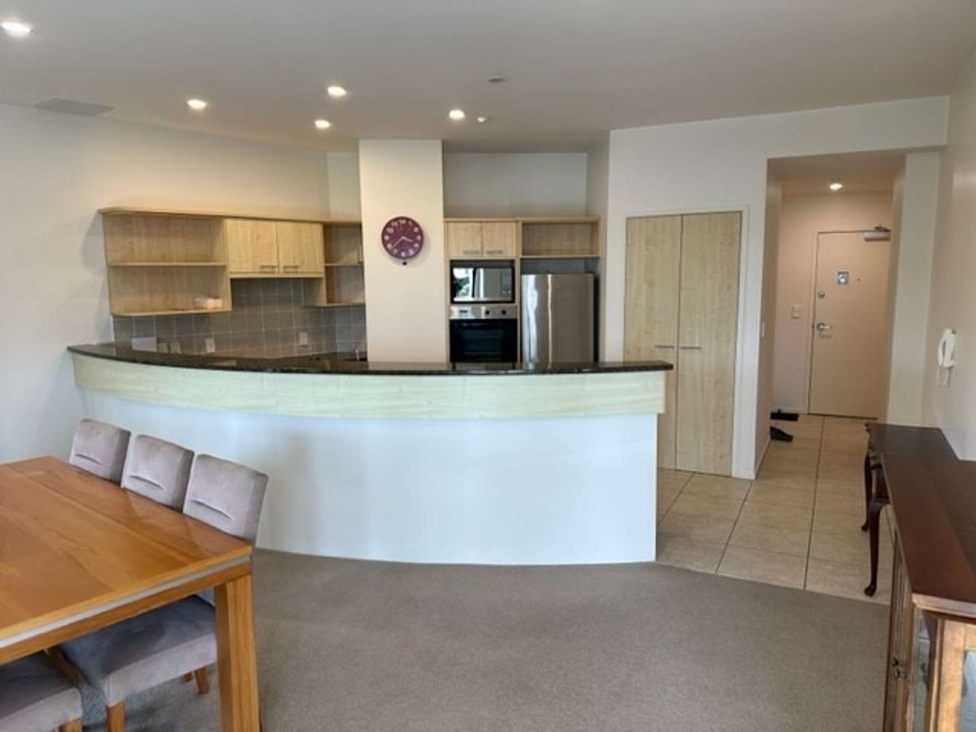 2E/6 Collins Street Takapuna North Shore City Houses for Rent
