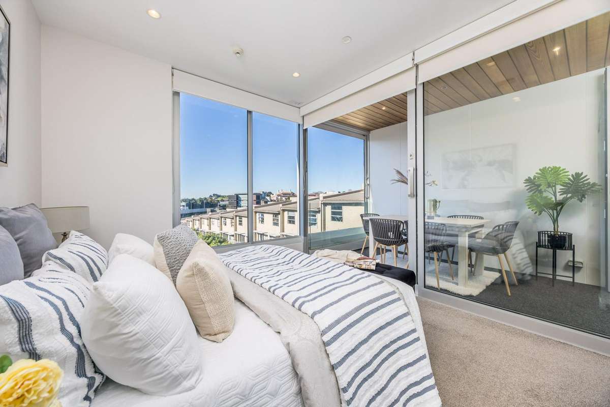 204/6A Nugent Street_1