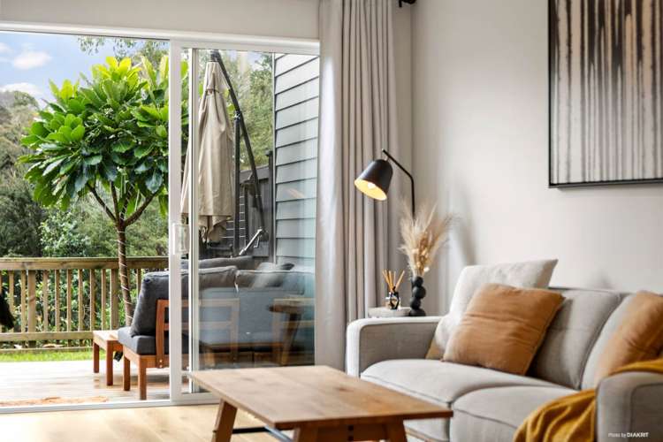 21 Kaimai Avenue Massey_2