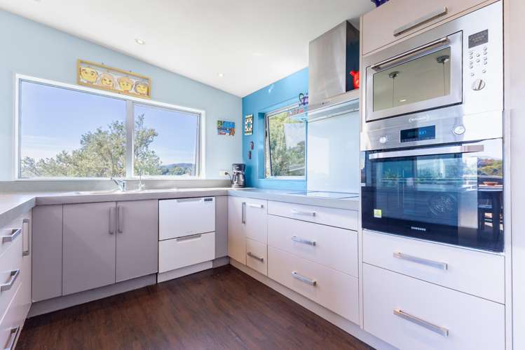10 Charlotte Way Raumati South_11