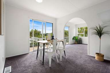 10 Mariposa Place_4