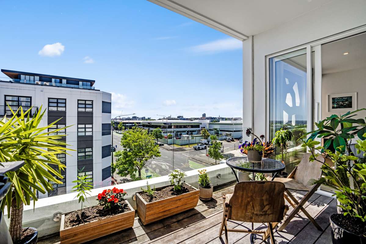 306/2 Ariki Street_2