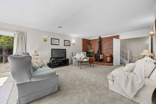 2/7 Waller Avenue Bucklands Beach_1