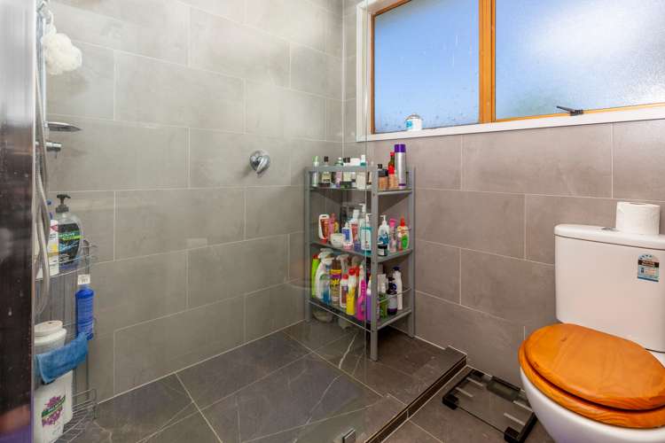 20 Heathdale Crescent Papakura_11