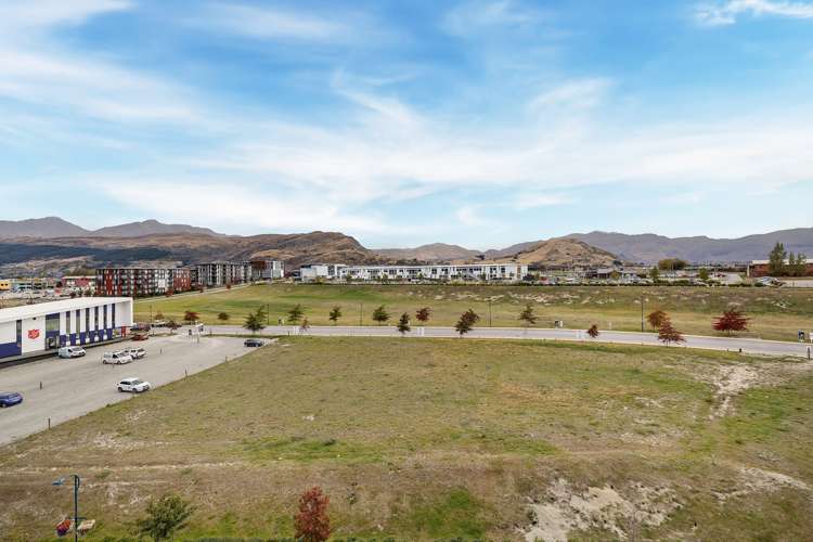 504/16 Mountain Ash Drive Frankton_9