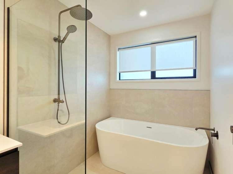  81 Maru Terrace Wharewaka_12