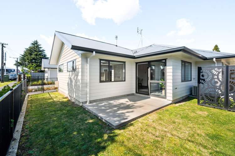 1/72 Claude Street_0