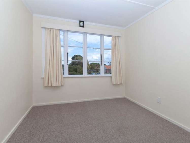 2 Margaret Avenue Mount Albert_7