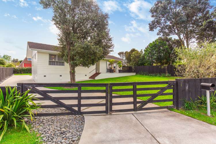 56 Shelly Bay Road Beachlands_21